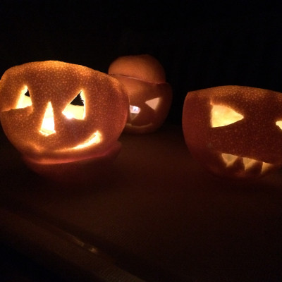 Halloween Monster aus Orangen